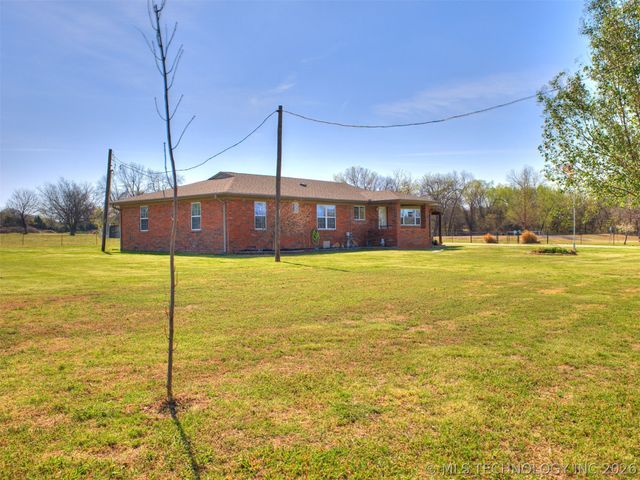 5123 N 116th West Avenue, Sand Springs, OK 74063