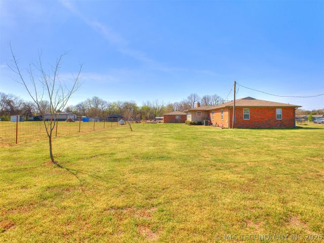 5123 N 116th West Avenue, Sand Springs, OK 74063