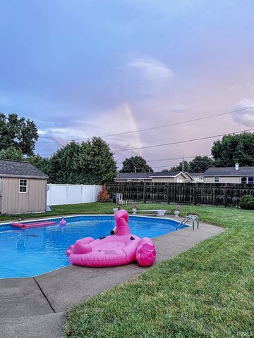 1352 Roelke Drive, South Bend, IN 46614