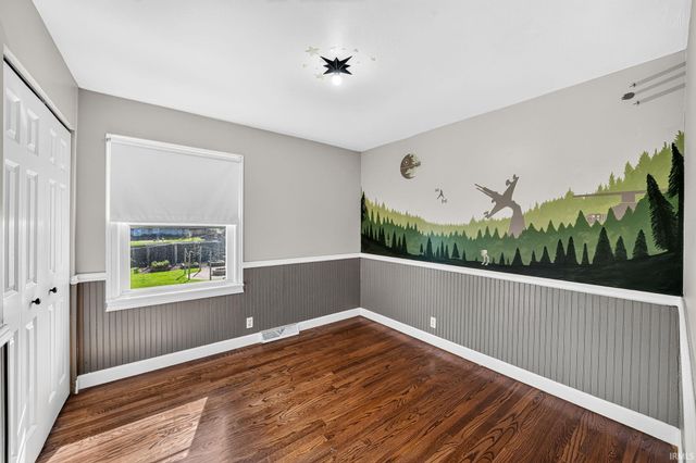 1352 Roelke Drive, South Bend, IN 46614