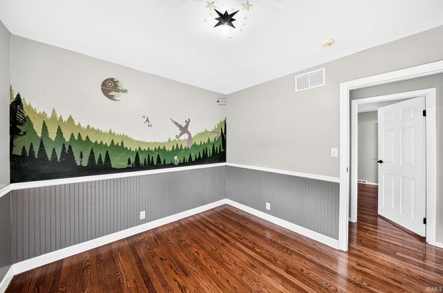 1352 Roelke Drive, South Bend, IN 46614