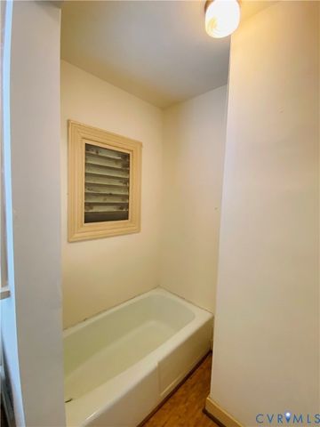 6012 Studley Rd, Mechanicsville, VA 23116