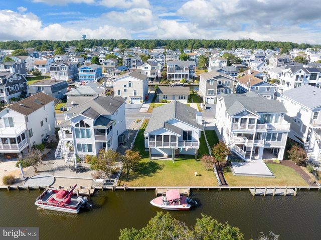 148 LAYTON DR, South Bethany, DE 19930