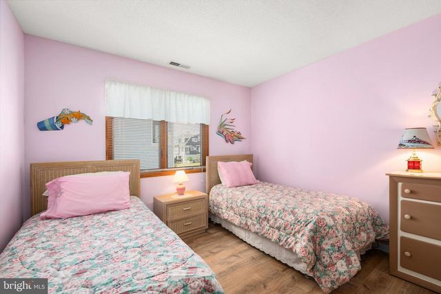 148 LAYTON DR, South Bethany, DE 19930