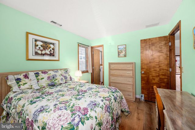 148 LAYTON DR, South Bethany, DE 19930