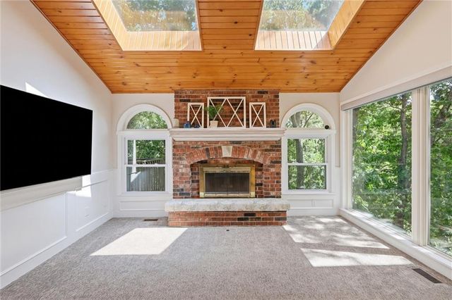 7621 Acuff Lane, Lenexa, KS 66216