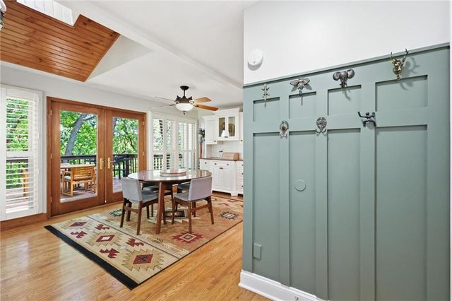 7621 Acuff Lane, Lenexa, KS 66216