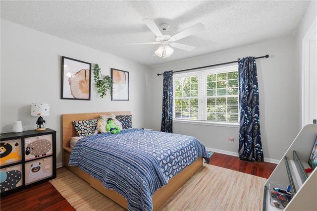 7621 Acuff Lane, Lenexa, KS 66216