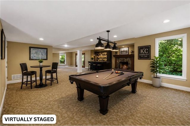 7621 Acuff Lane, Lenexa, KS 66216