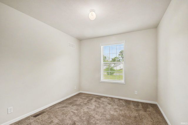51748 Juniper Road, South Bend, IN 46637