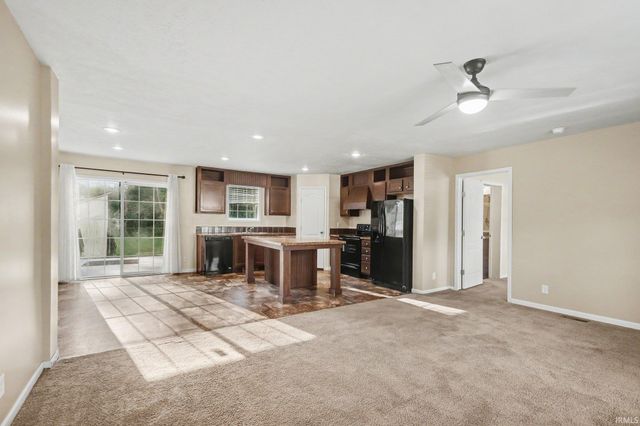 51748 Juniper Road, South Bend, IN 46637