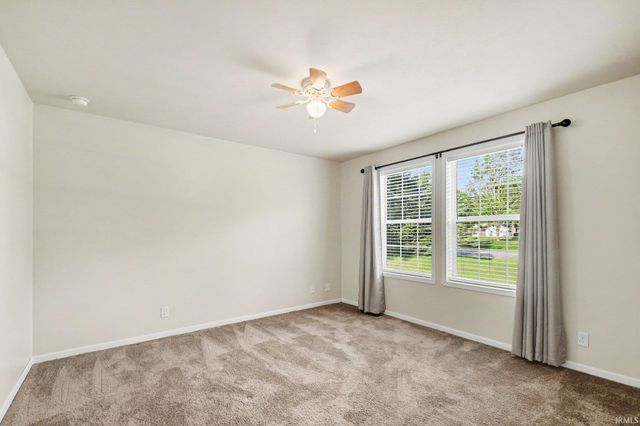 51748 Juniper Road, South Bend, IN 46637