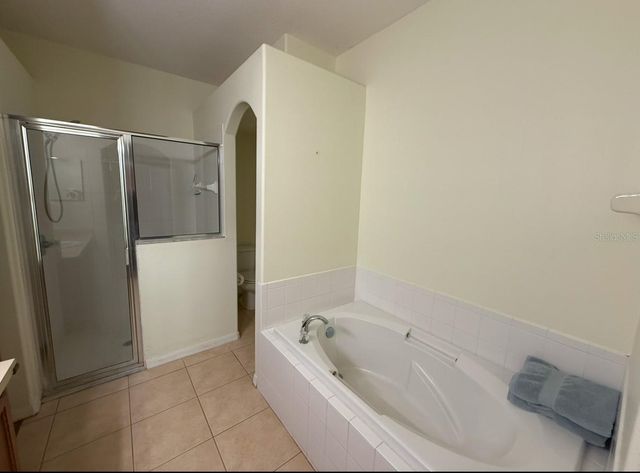 6928 SURREY OAK DRIVE, Apollo Beach, FL 33572