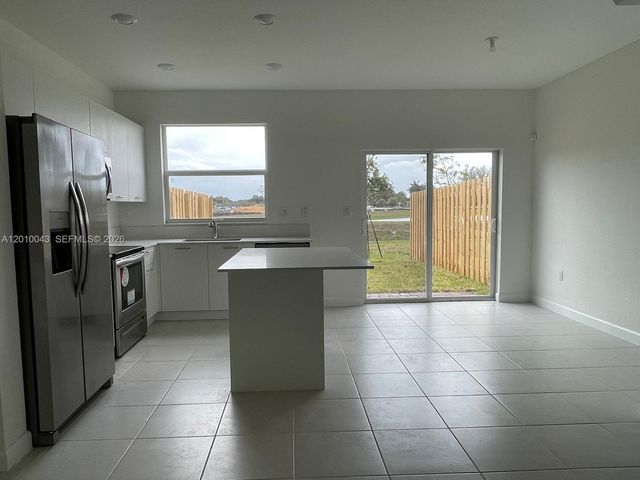 12372 NW 23rd Ct 12372, Miami, FL 33167