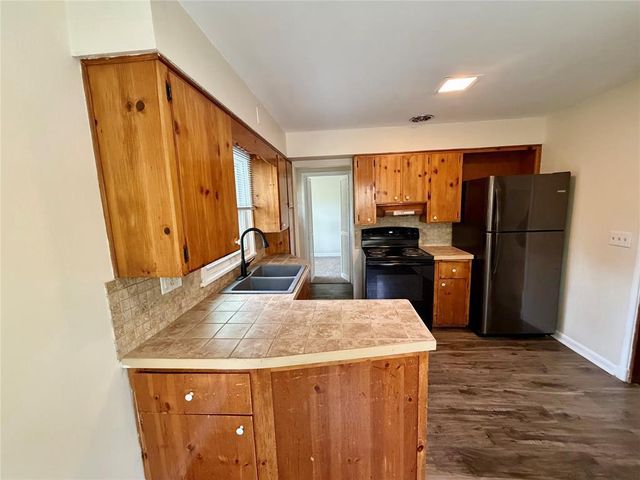 505 3rd Avenue, Eau Claire, WI 54703
