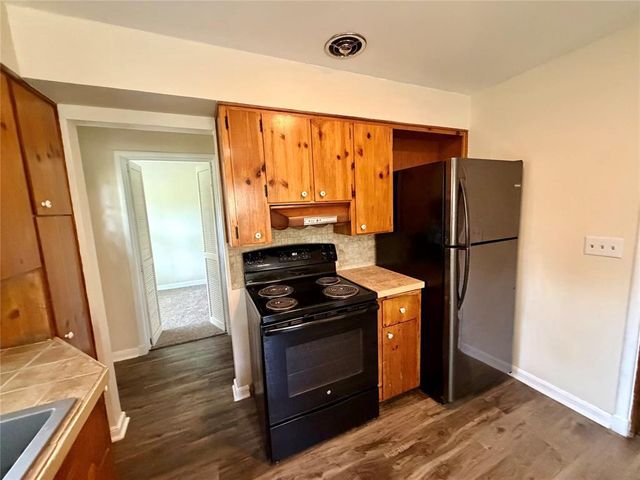 505 3rd Avenue, Eau Claire, WI 54703