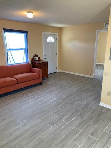 402 S FRANKLIN STREET, Sebring, FL 33870