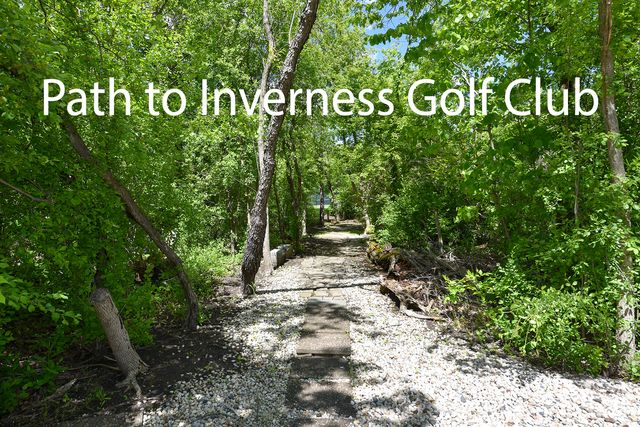110 Inverway, Inverness, IL 60067