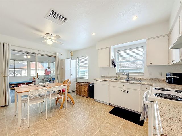 4360 N MAE WEST WAY, Beverly Hills, FL 34465