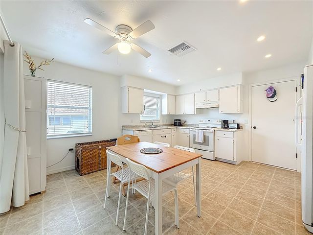 4360 N MAE WEST WAY, Beverly Hills, FL 34465