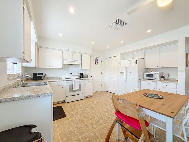 4360 N MAE WEST WAY, Beverly Hills, FL 34465