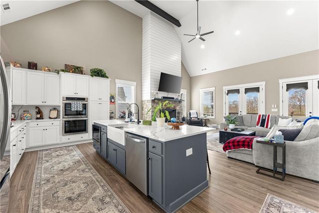 344 Gold Bullion Drive E, Dawsonville, GA 30534