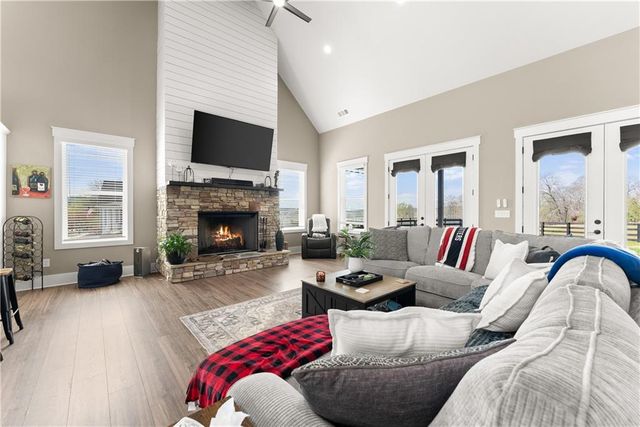 344 Gold Bullion Drive E, Dawsonville, GA 30534