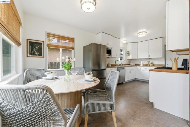 2651 Ione Ave, Castro Valley, CA 94546