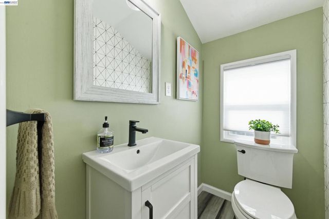 2651 Ione Ave, Castro Valley, CA 94546