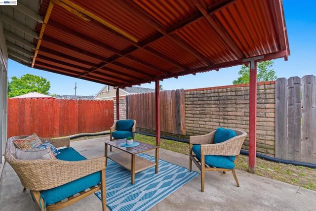 2651 Ione Ave, Castro Valley, CA 94546