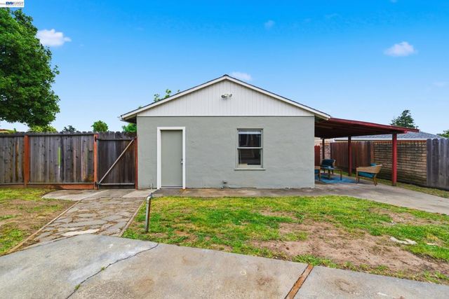 2651 Ione Ave, Castro Valley, CA 94546