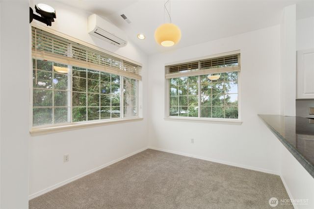 18656 NE 56th Court, Redmond, WA 98052