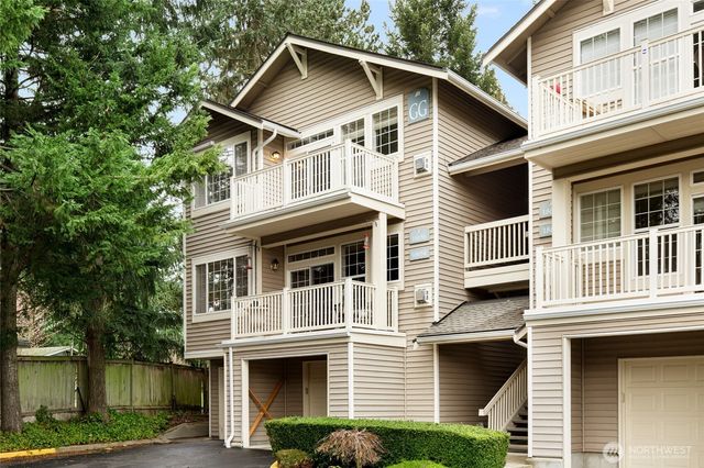 18656 NE 56th Court, Redmond, WA 98052