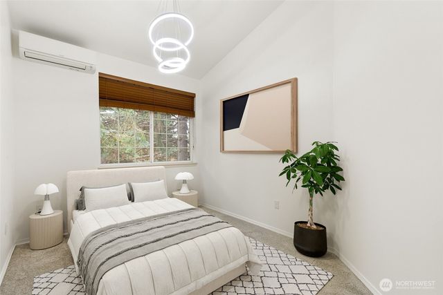 18656 NE 56th Court, Redmond, WA 98052