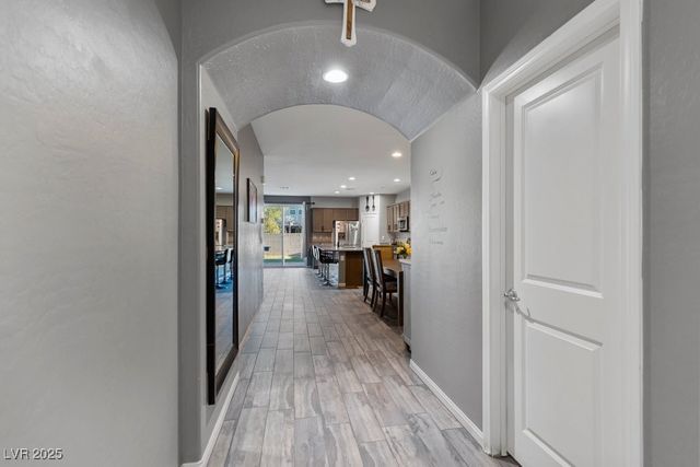 6863 Upland Heights Avenue, Las Vegas, NV 89142