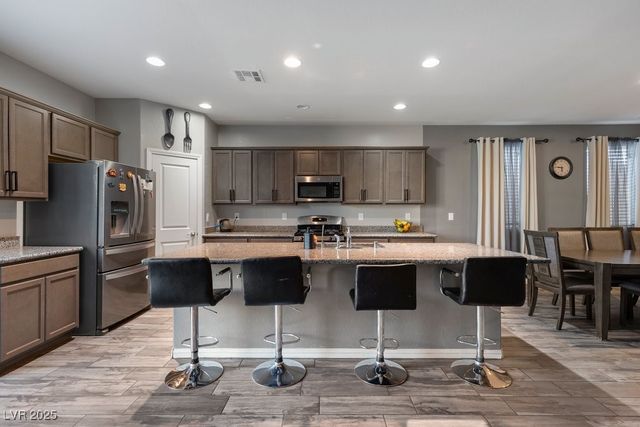 6863 Upland Heights Avenue, Las Vegas, NV 89142