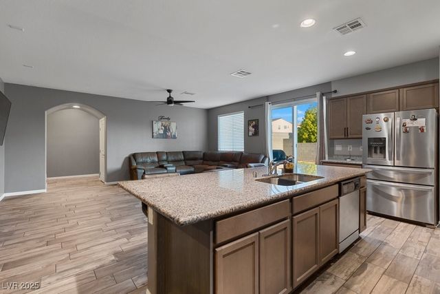 6863 Upland Heights Avenue, Las Vegas, NV 89142