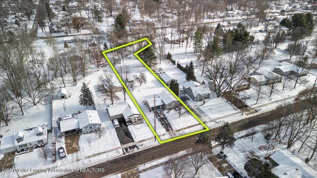 724 High Street, Charlotte, MI 48813