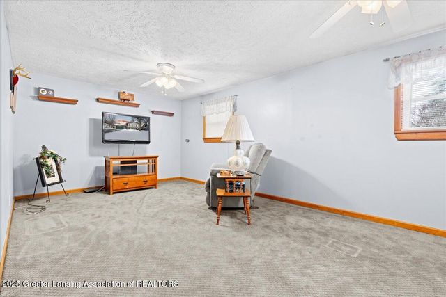 724 High Street, Charlotte, MI 48813