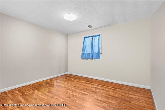 724 High Street, Charlotte, MI 48813