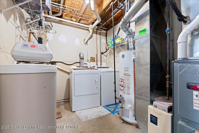 724 High Street, Charlotte, MI 48813