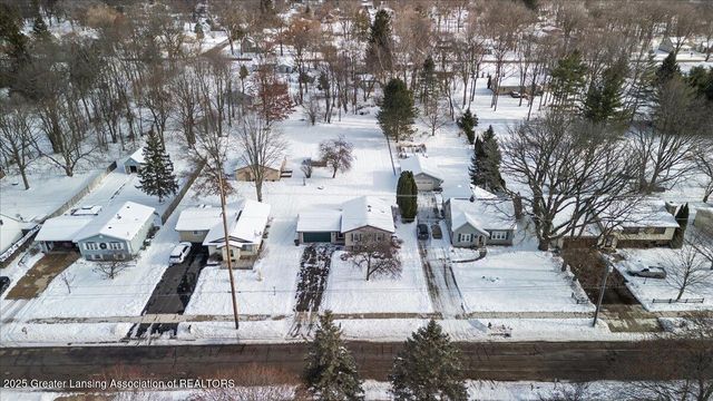 724 High Street, Charlotte, MI 48813