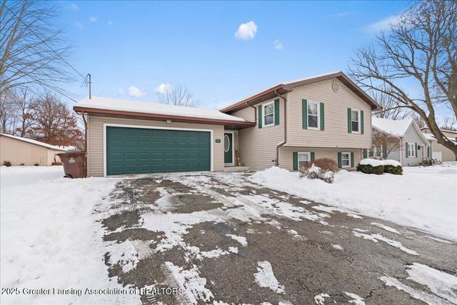 724 High Street, Charlotte, MI 48813