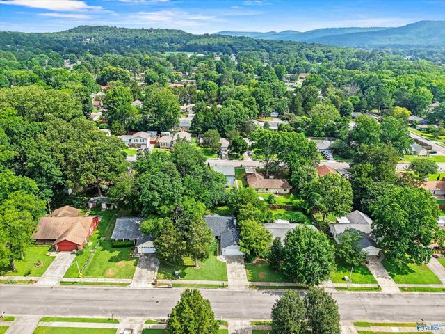 1019 Shiloh Street SE, Huntsville, AL 35803