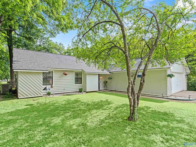 1019 Shiloh Street SE, Huntsville, AL 35803