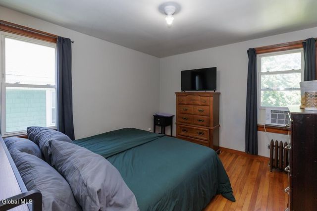 1135 Baker Avenue, Schenectady, NY 12309