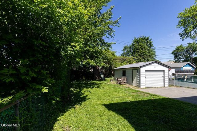 1135 Baker Avenue, Schenectady, NY 12309
