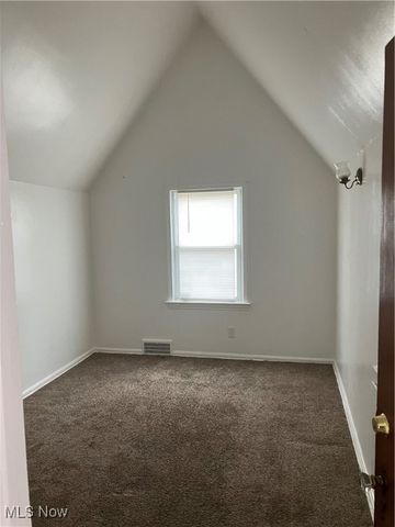 1659 Ivydale Road, Cleveland Heights, OH 44118