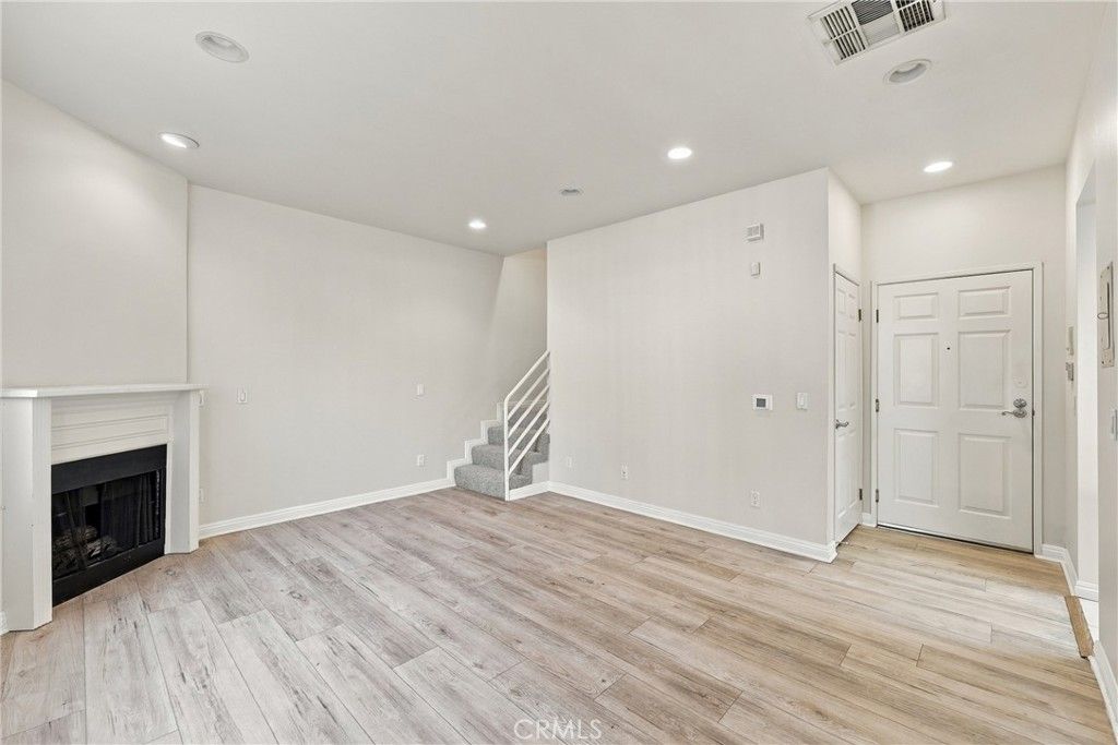 812 Hudson 103, Los Angeles, CA 90038 — photo 4