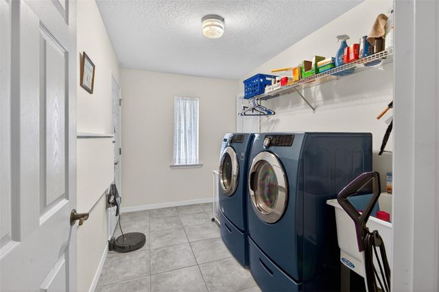 12293 WOLF DEN ROAD, Weeki Wachee, FL 34614